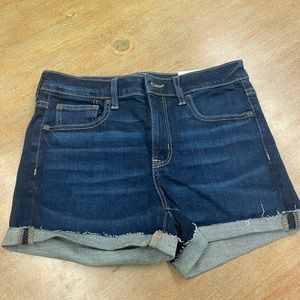 American eagle jean shorts size 6 with tags